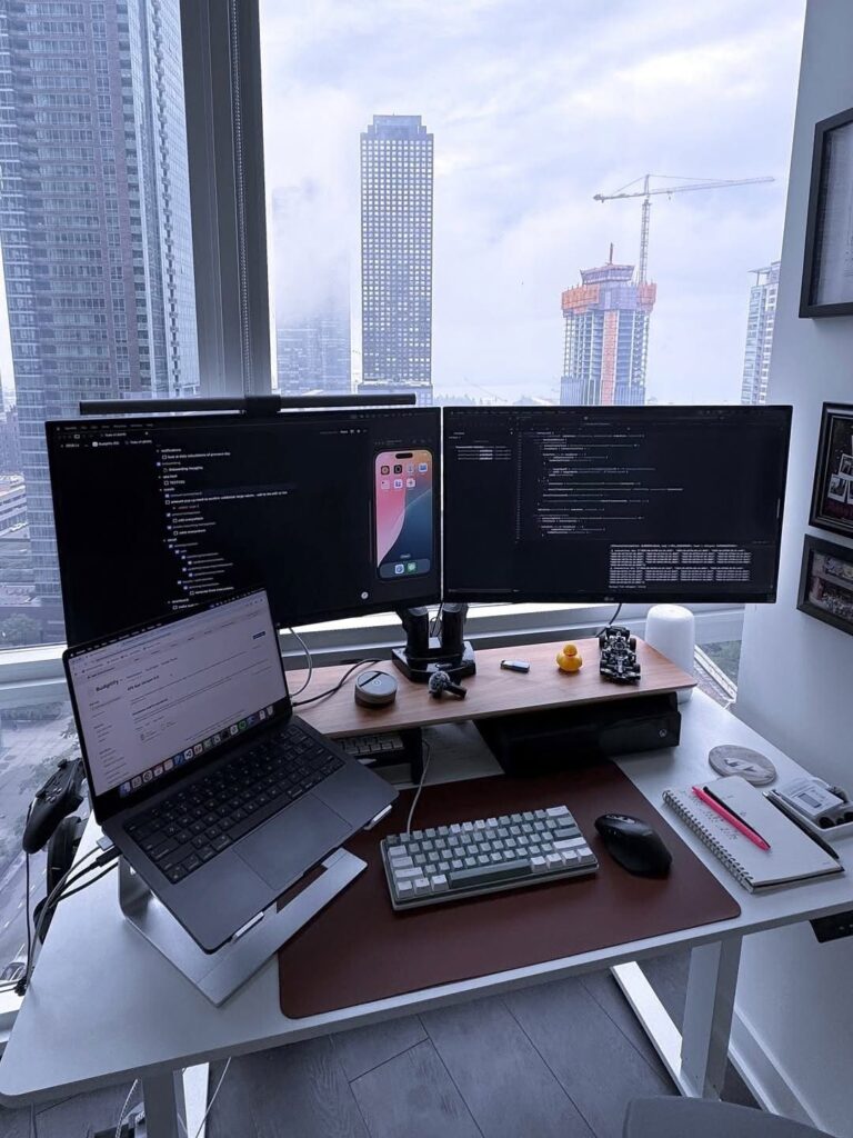 Desktop Rental in Dubai