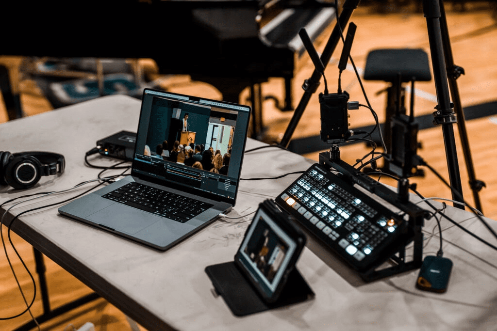 Live Streaming Setup 1024x683 1
